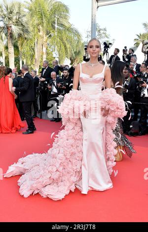 Leonie Hanne participe à la première de la ville astéroïde de „“ au festival annuel de Cannes 76th sur 23 mai 2023 à Cannes, France. Banque D'Images