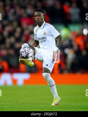 Photo du dossier datée du 21-02-2023 du Vinicius Junior du Real Madrid. Valence fera appel de leur fermeture partielle de cinq matchs et de leur amende lourde suite à l'abus raciste visé par le Real Madrid, l'avant Vinicius Junior, qualifiant la sanction "injuste et disproportionnée". Date de publication : mercredi 24 mai 2023. Banque D'Images