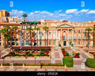 Vue panoramique aérienne de l'hôtel de ville de Murcia. Murcia est une ville dans le sud-est de l'Espagne. Banque D'Images