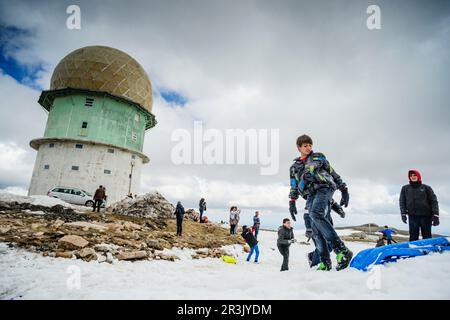 Estacion invernal en la cima de la Torre 1991 métros, Serra da Estrela, Beira Alta, Portugal, Europa. Banque D'Images