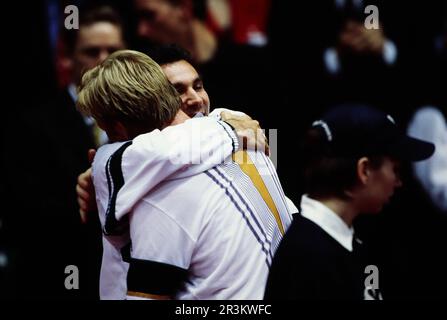 Boris Becker, deutscher Tennisspieler mit Carl Uwe Steeb. Banque D'Images