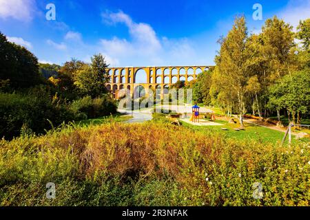 Le plus grand viaduc de briques au monde Banque D'Images