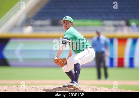 Durham, Caroline du Nord, États-Unis. 24th mai 2023. Le pichet de notre Dame RADEK BIRKHOLZ livre son terrain contre Pitt lors du championnat de baseball ACC 2023. (Credit image: © Josh Brown/ZUMA Press Wire) USAGE ÉDITORIAL SEULEMENT! Non destiné À un usage commercial ! Banque D'Images