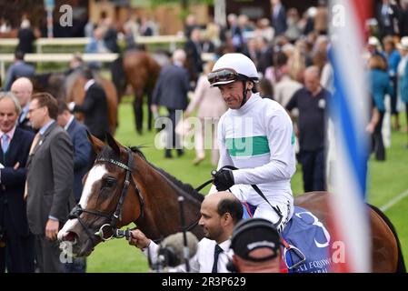 Jockey Frankie Dettori et Horse Free Wind Banque D'Images