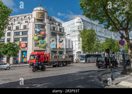 Louis vuitton paris Stock Vector Images - Alamy