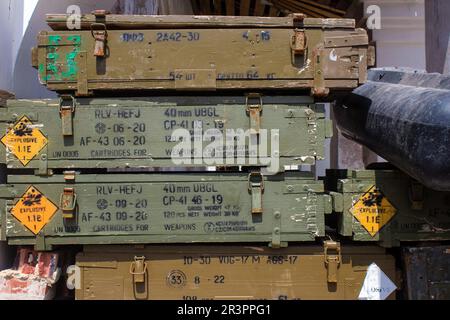 Le monastère orthodoxe Svyato Heorhiy IVS, situé dans le village de Dolyna, a été détruit dans un bombardement par l'armée russe. L'endroit était une place militaire. Banque D'Images