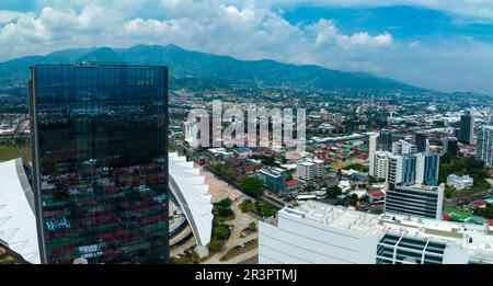 Belle vue aérienne de la ville de Costa Ricas San Jose Banque D'Images