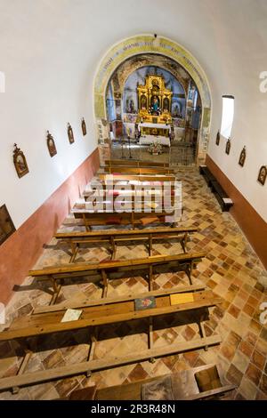 iglesia del siglo XVI, santuario de origen romanico de Santa María de la Nuez , municipio de Bárcabo,Sobrarbe, Provincia de Huesca, Comunidad Autónoma de Aragón, cordillera de los Pirineos, Espagne, europe. Banque D'Images