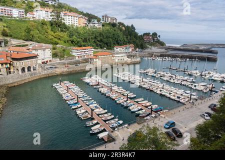 Puerto pesquero, Mutriku, Vizcaya, Euzkadi, Espagne. Banque D'Images