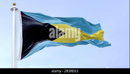 Vue rapprochée du drapeau national des Bahamas qui agite dans le vent Banque D'Images