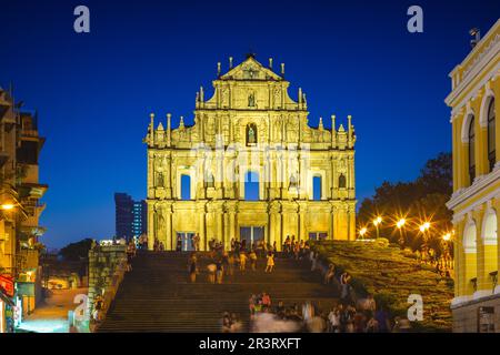 Ruines de Saint-Paul's à Macao, Chine dans la nuit Banque D'Images