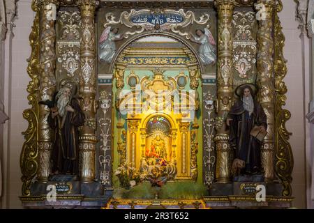 Mare de Déu de Bonany, una talla de madera que la tradición atribuye un la época medieval, sentada en una silla con el Niño Jesús sobre las rodillas,Ermita de Bonany,siglo XVII, Petra, Majorque, Iles Baléares, Espagne, Europe. Banque D'Images