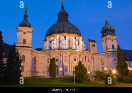 Monastère de l'Ettal, Église du monastère, Cour, Ettal, Garmisch-Partenkirchen, Haute-Bavière, Bavière, Allemagne Banque D'Images