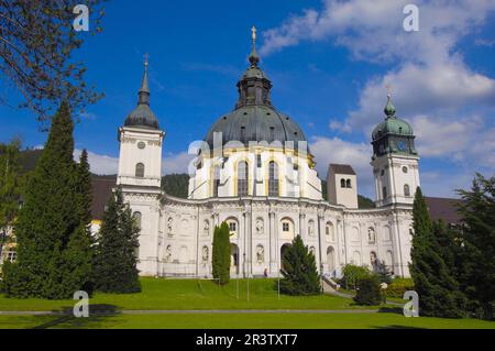 Monastère de l'Ettal, Église du monastère, Cour, Ettal, Garmisch-Partenkirchen, Haute-Bavière, Bavière, Allemagne Banque D'Images