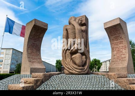 Sculpture moderne, le camp d'internement de Drancy est devenu identifié par la banlieue nord-est de Paris dans laquelle il était situé. monuments paris Banque D'Images