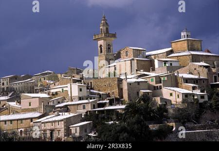 Iglesia parroquial de Sant Bartomeu. Valldemossa.Sierra de Tramuntana. Majorque. Baleares.España. Banque D'Images