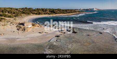 Es Peregons Petits Beach, Punta de sa Llova, Parque Natural Marinoterrestre es Trenc-Salobrar de Campos, Colonia de Sant Jordi, Ses Salines, Mallorca, Iles Baléares, Espagne. Banque D'Images