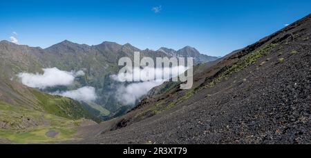 Col de Cauarere, vallée de l'Aure, département des Hautes-Pyrénées, France. Banque D'Images