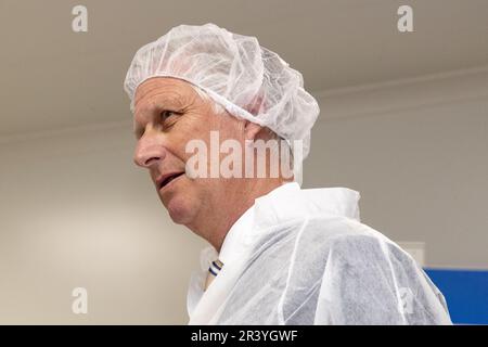 Seneffe, Belgique. 25th mai 2023. Roi Philippe - Filip de Belgique photographié lors d'une visite royale au centre de formation bio-pharmaceutique d'Aptaskil à Seneffe, le jeudi 25 mai 2023. BELGA PHOTO NICOLAS MATERLINCK crédit: Belga News Agency/Alay Live News Banque D'Images