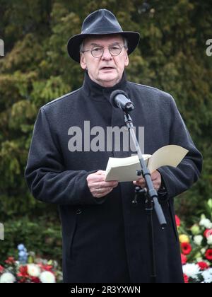 Le premier ministre de Saxe-Anhalt, le Dr Reiner Haseloff, a organisé un événement CDU le jour du souvenir au Mémorial de Magda Banque D'Images