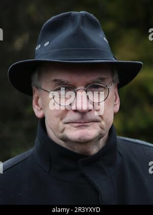 Le premier ministre de Saxe-Anhalt, le Dr Reiner Haseloff, a organisé un événement CDU le jour du souvenir au Mémorial de Magda Banque D'Images