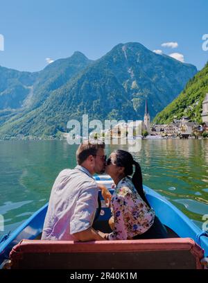 Hallstatt Salzkammergut, Autriche, village de Hallstatt sur le lac de Hallstatter dans les Alpes autrichiennes Autriche Banque D'Images