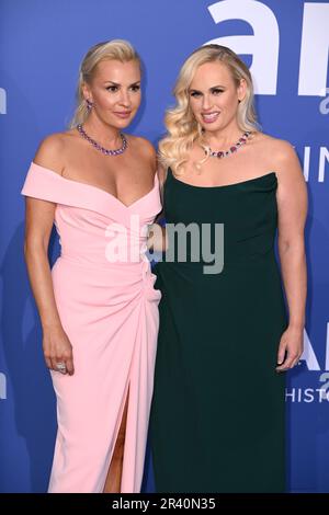 Ramona Agrama (à gauche) et Rebel Wilson assistent au Gala de l'amfAR lors du Festival de Cannes 76th. Date de la photo: Jeudi 25 mai 2023. Le crédit photo devrait se lire comme suit : Doug Peters/PA Wire Banque D'Images