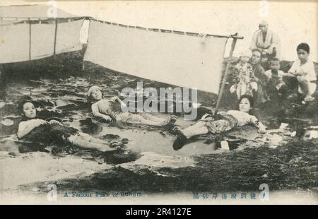 Japon scènes de topographie, de sanctuaires, de cascades et de scènes de rue au début du 20th siècle. Hôtels, volcans. Banque D'Images