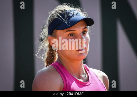 Paris, France, France. 25th mai 2023. Dayana YASTREMSKA d'Ukraine pendant le quatrième jour de qualification de Roland-Garros 2023, Open de France 2023, Grand Chelem tournoi de tennis au stade Roland-Garros sur 25 mai 2023 à Paris, France. (Credit image: © Matthieu Mirville/ZUMA Press Wire) USAGE ÉDITORIAL SEULEMENT! Non destiné À un usage commercial ! Banque D'Images