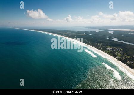 Vue aérienne de la plage de Marambaia à Rio de Janeiro, Brésil Banque D'Images