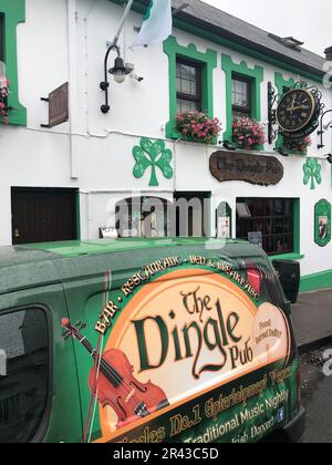 Dingle, Irlande - 15 juillet, 2018: Le pub Dingle. Dingle est une ville dans le comté de Kerry, en Irlande. La seule ville de la péninsule de Dingle Banque D'Images