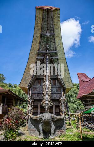 Maisons traditionnelles Toraja, Tana Toraja, Sulawesi, Indonésie Banque D'Images