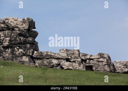 Mur du diable dans les montagnes Harz près de Thale Banque D'Images