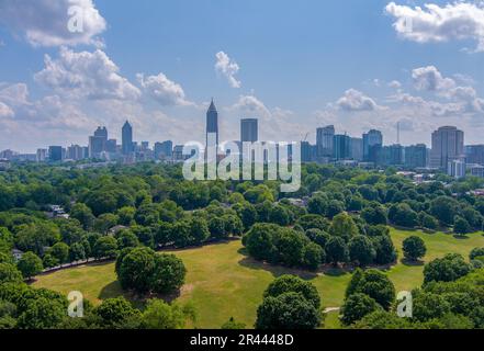 L'horizon d'Atlanta, Géorgie, par une journée ensoleillée Banque D'Images
