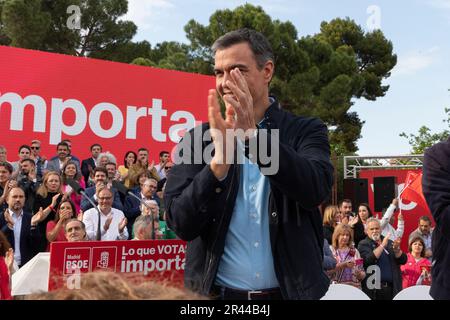 Pedro Sanchez Perez-Castejon. L'action massive du PSOE. Président de l'Espagne lors d'un rassemblement politique. MADRID, ESPAGNE - 25 MAI 2023. Banque D'Images