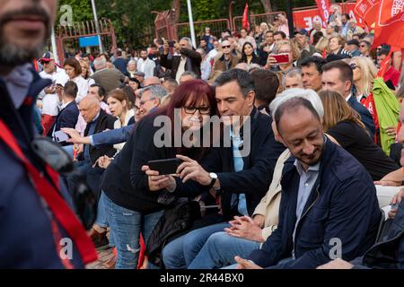 Pedro Sanchez Perez-Castejon. L'action massive du PSOE. Président de l'Espagne lors d'un rassemblement politique. MADRID, ESPAGNE - 25 MAI 2023. Banque D'Images