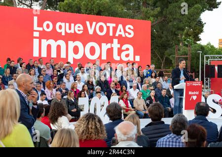 Pedro Sanchez Perez-Castejon. L'action massive du PSOE. Président de l'Espagne lors d'un rassemblement politique. MADRID, ESPAGNE - 25 MAI 2023. Banque D'Images