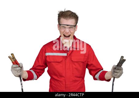 Mécanicien homme électrique avec chargeur de batterie pinces pinces outil isolé sur fond blanc Banque D'Images