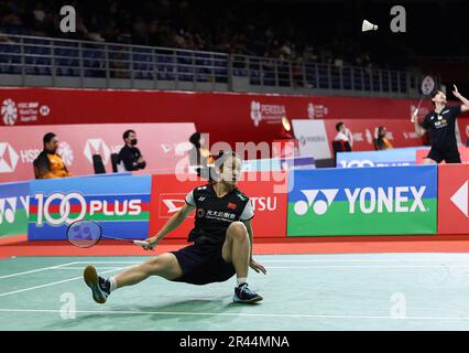 Kuala Lumpur, Malaisie. 25th mai 2023. Zhang Yi Man of China joue contre Kim GA Eun de Corée lors du deuxième tour des femmes célibataires du Perodua Malaysia Masters 2023 à Axiata Arena. Zhang Yi Man of China a gagné avec des partitions; 16/21/21 : 21/15/18. (Photo de Wong Fok Loy/SOPA Images/Sipa USA) Credit: SIPA USA/Alay Live News Banque D'Images