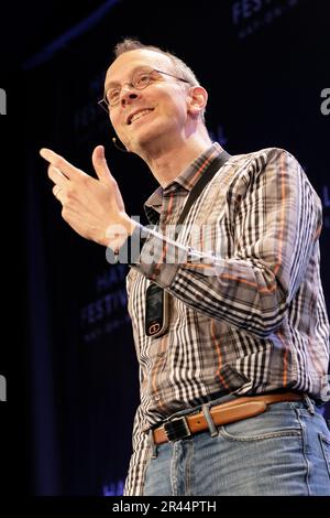 Hay Festival, Hay on Wye, pays de Galles, Royaume-Uni – Vendredi 26 mai 2023 – journaliste économique et auteur Tim Harford pour la deuxième journée du Hay Festival de cette année. Photo Steven May / Alamy Live News Banque D'Images