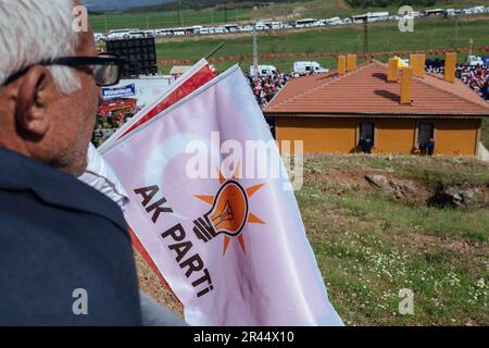 Nurdagi, Gaziantep, Turquie. 22nd avril 2023. Les gens se rassemblent
