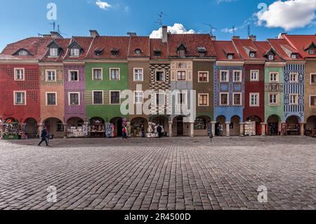 Kaléidoscope charmant : couleurs de la ville historique de Poznan Banque D'Images