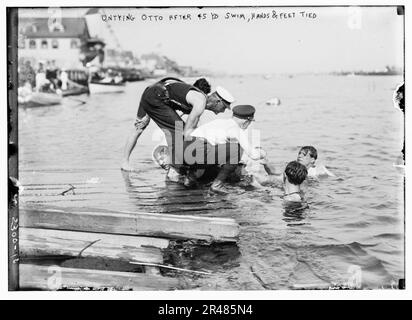 Le déliement de l'Otto après 45 yd. Nager - Mains et pieds liés Banque D'Images