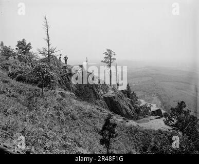 Falaises déchiquetées de Mt. Tom, Holyoke, Massachusetts, c1908. Banque D'Images