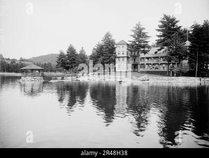 Pine Grove Springs Hotel, Lake Spofford, N.H., entre 1900 et 1905. Banque D'Images