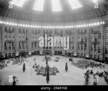 L'atrium, West Baden Springs Hotel, West Baden, Indiana, entre 1900 et 1910. Banque D'Images