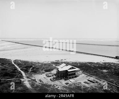 Panorama de la rivière Tampico et des jetées depuis le phare, entre 1880 et 1897. Banque D'Images