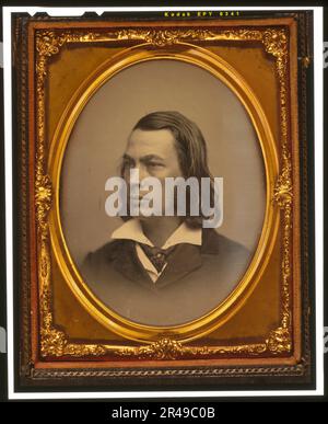 George Lippard, portrait de la tête et des épaules, vers la gauche, ca. 1850. Écrivain américain, journaliste, dramaturge, activiste social et organisateur syndical. [Lippard a passé les derniers mois de sa vie à écrire un article de journal pour protester contre la loi sur les esclaves fugitifs, avant de mourir de la tuberculose à l'âge de 31 ans]. Banque D'Images