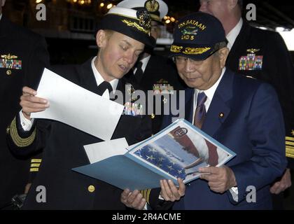 COMMANDANT DE la Marine AMÉRICAINE, USS Bataan (LHD 5), Banque D'Images