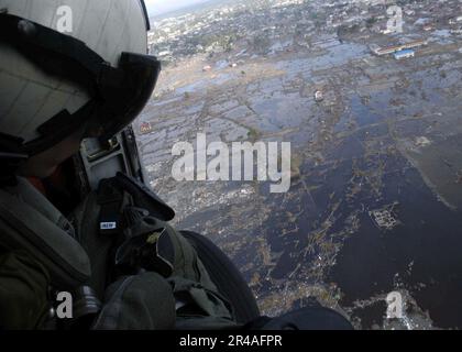 OPÉRATEUR de guerre anti-sous-marine DE L'AVIATION AMÉRICAINE Banque D'Images